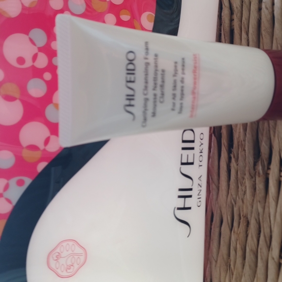 Shiseido for Women - Picture 2 of 6